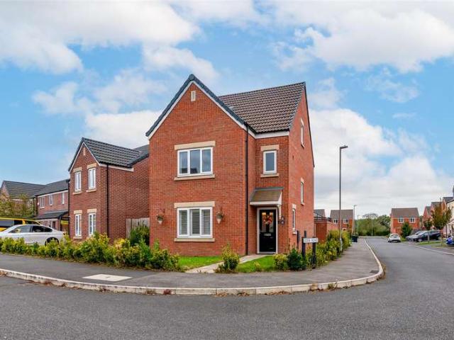 4 Bedroom Detached House