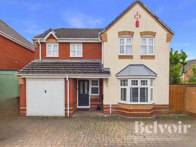 4 Bedroom Detached House
