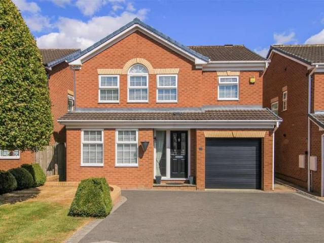 4 Bedroom Detached House