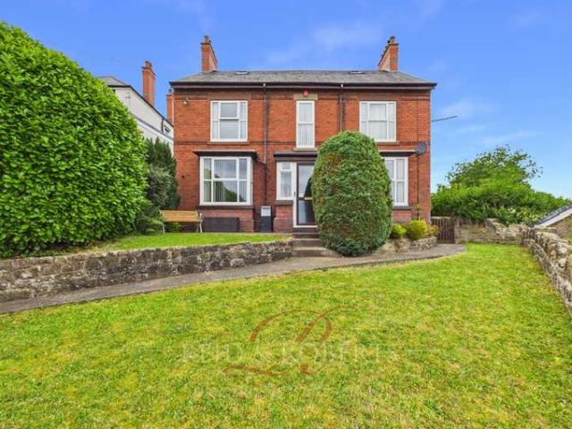 4 Bedroom Detached House