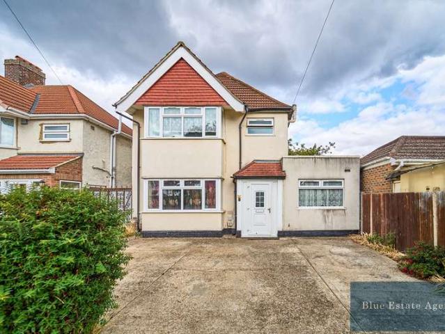 4 Bedroom Detached House