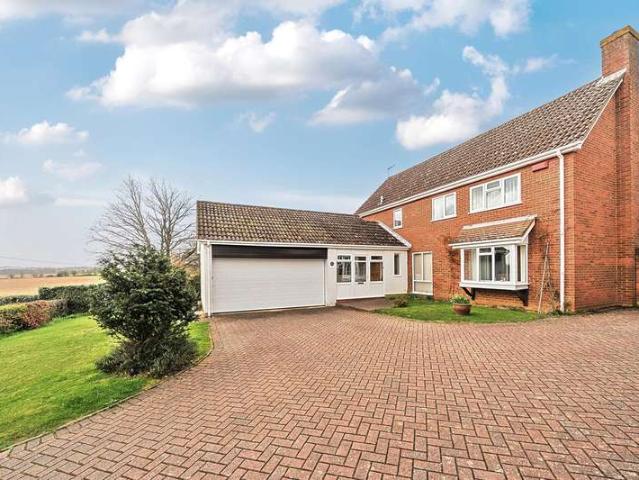 4 Bedroom Detached House