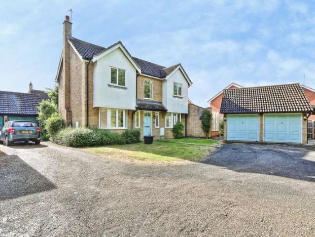 4 Bedroom Detached House