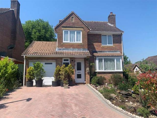 4 Bedroom Detached House