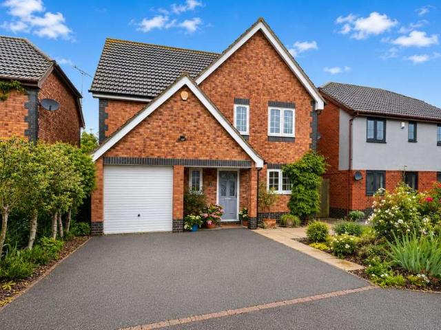 4 Bedroom Detached House