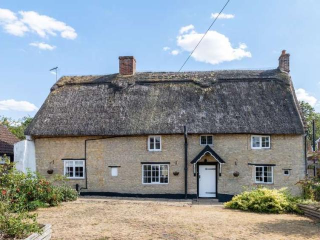 4 Bedroom Detached House