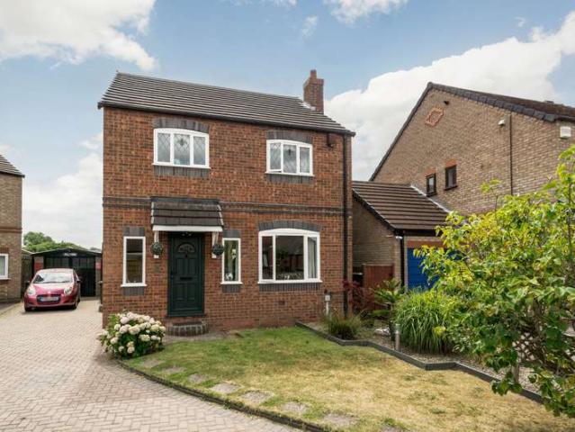 4 Bedroom Detached House