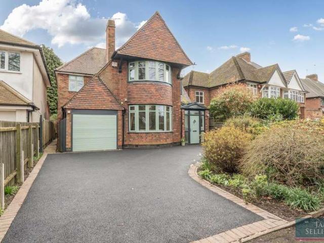 4 Bedroom Detached House