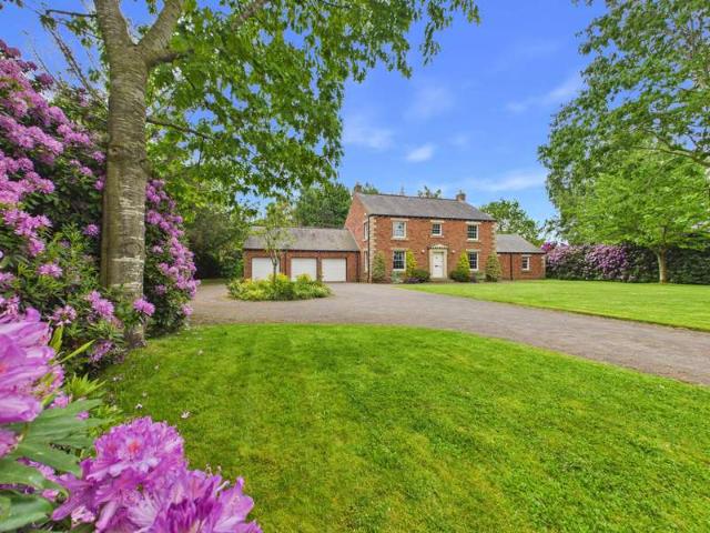 4 Bedroom Detached House