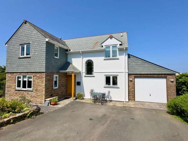 4 Bedroom Detached House