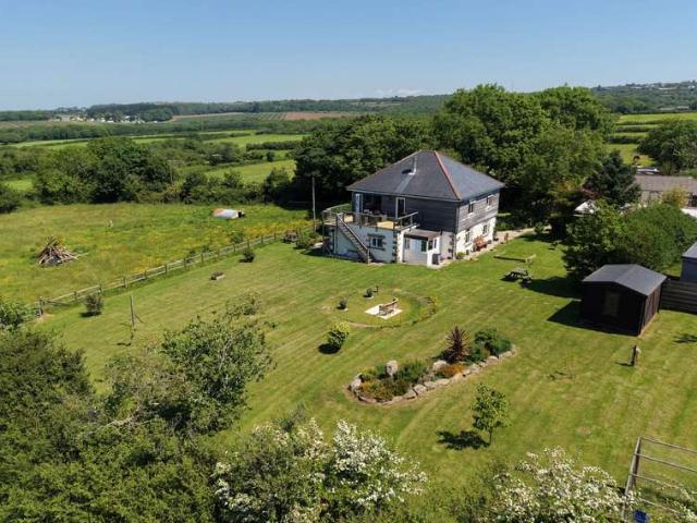 4 Bedroom Detached House