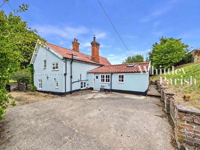 4 Bedroom Detached House