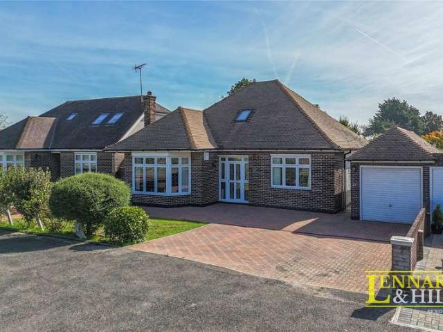 4 Bedroom Detached House