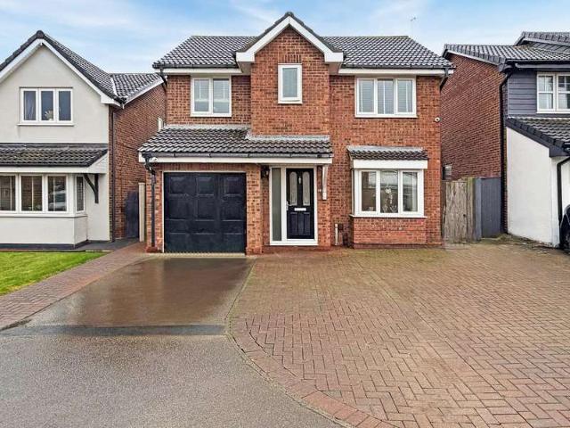 4 Bedroom Detached House