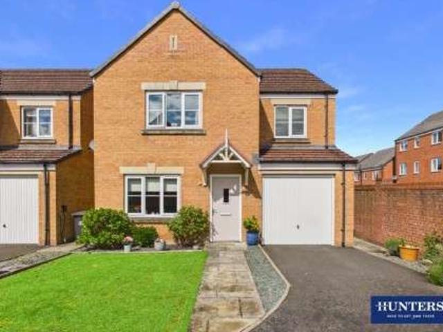 4 Bedroom Detached House