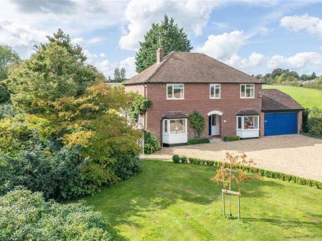 4 Bedroom Detached House