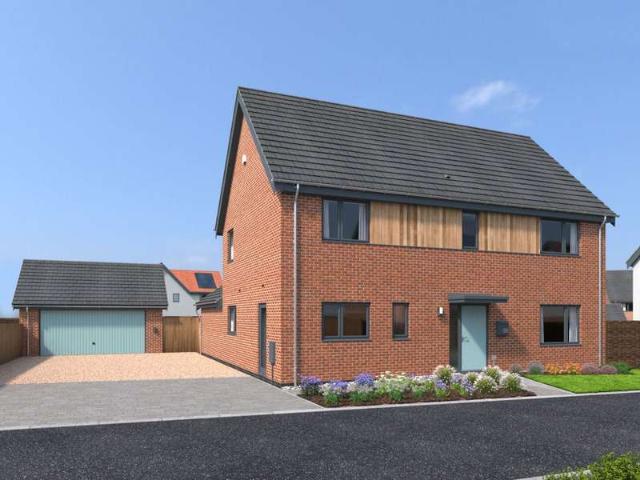4 Bedroom Detached House