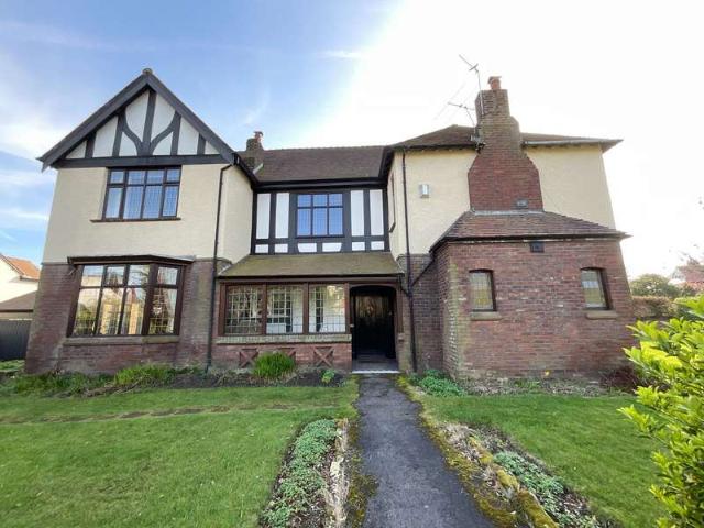 4 Bedroom Detached House