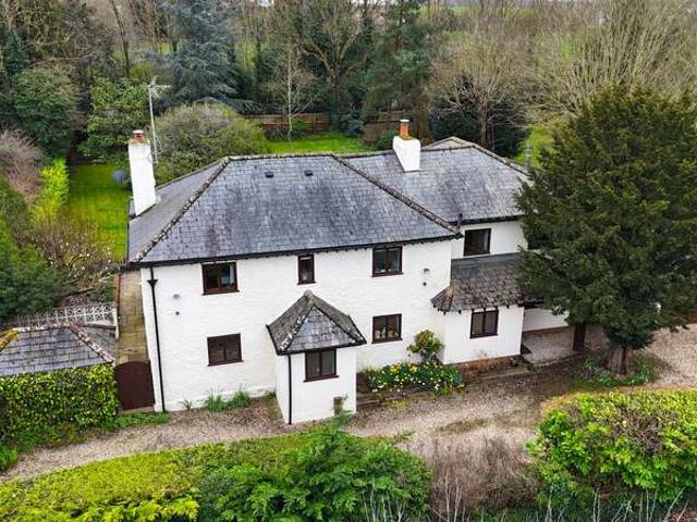 4 Bedroom Detached House
