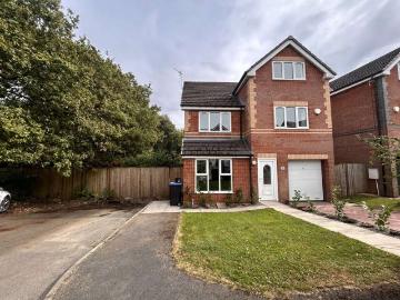 4 Bedroom Detached House