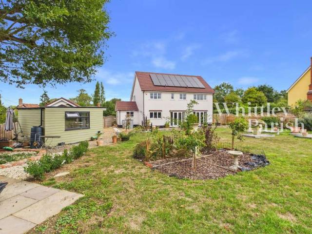 4 Bedroom Detached House