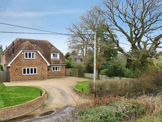4 Bedroom Detached House