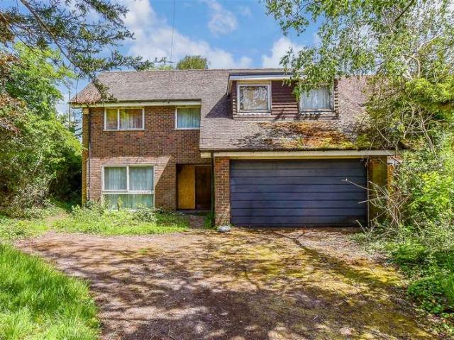 4 Bedroom Detached House