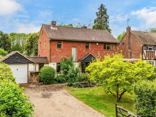 4 Bedroom Detached House