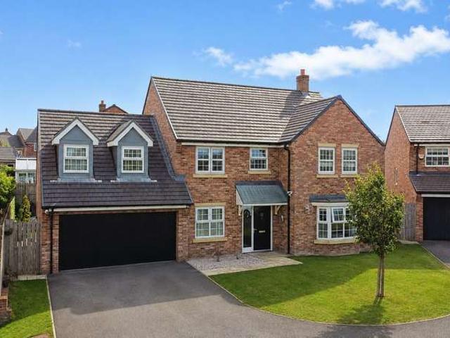 4 Bedroom Detached House
