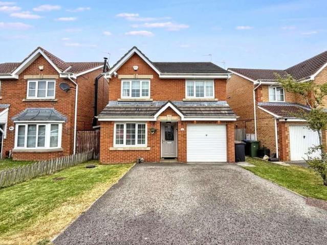 4 Bedroom Detached House