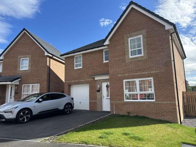4 Bedroom Detached House