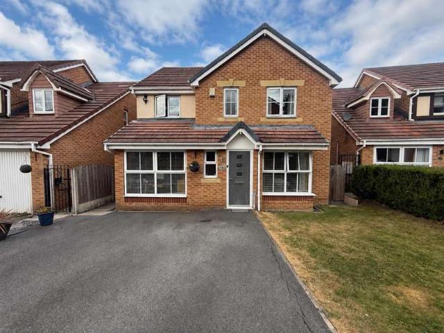 4 Bedroom Detached House
