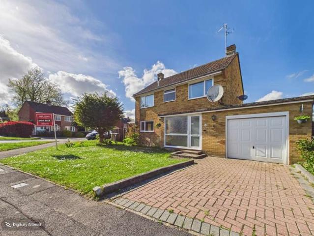 4 Bedroom Detached House