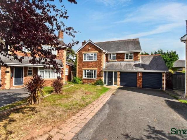 4 Bedroom Detached House