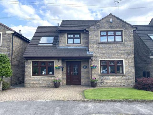 4 Bedroom Detached House