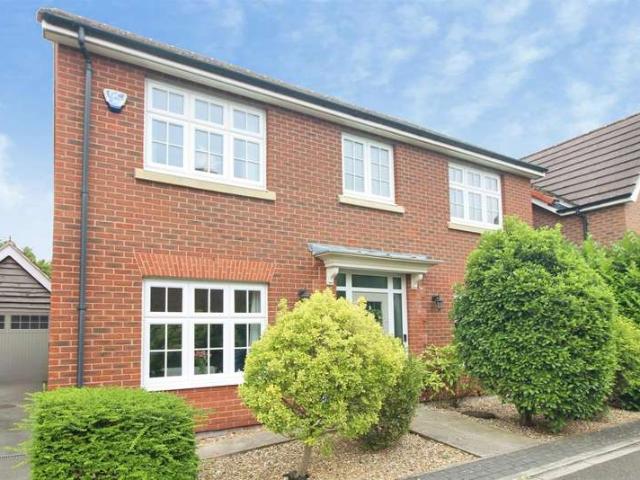 4 Bedroom Detached House