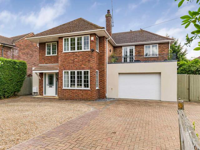 4 Bedroom Detached House