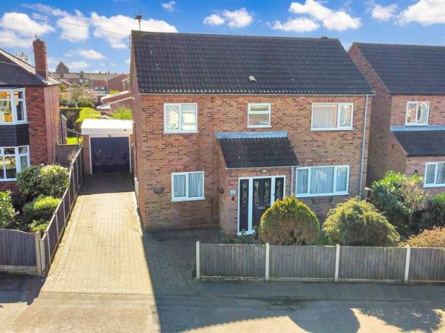 4 Bedroom Detached House