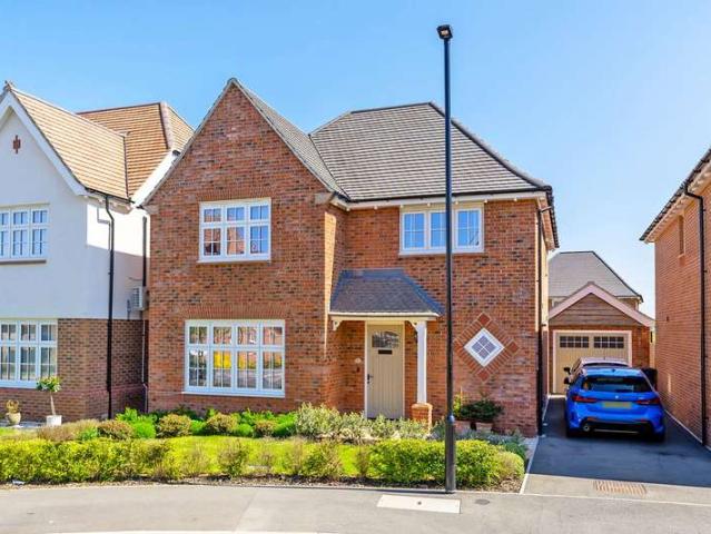 4 Bedroom Detached House