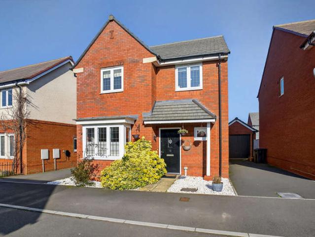 4 Bedroom Detached House