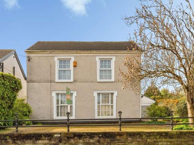 4 Bedroom Detached House
