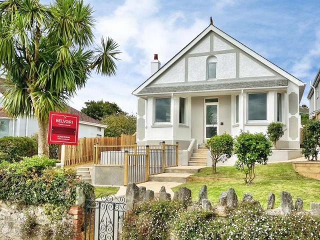 4 Bedroom Detached House