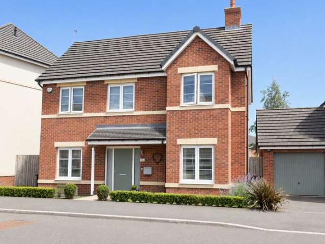 4 Bedroom Detached House