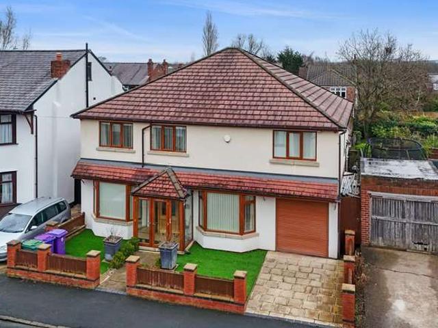 4 Bedroom Detached House