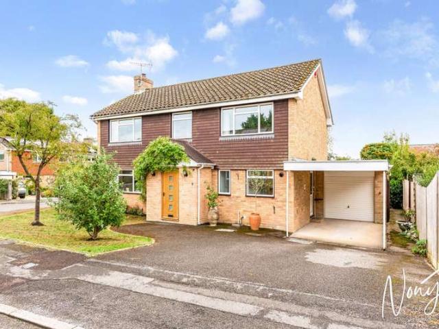 4 Bedroom Detached House