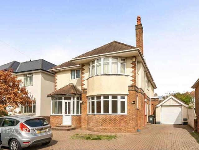 4 Bedroom Detached House