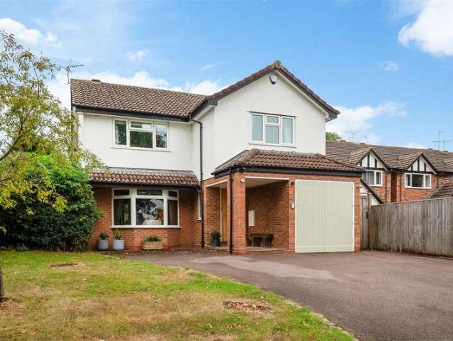 4 Bedroom Detached House