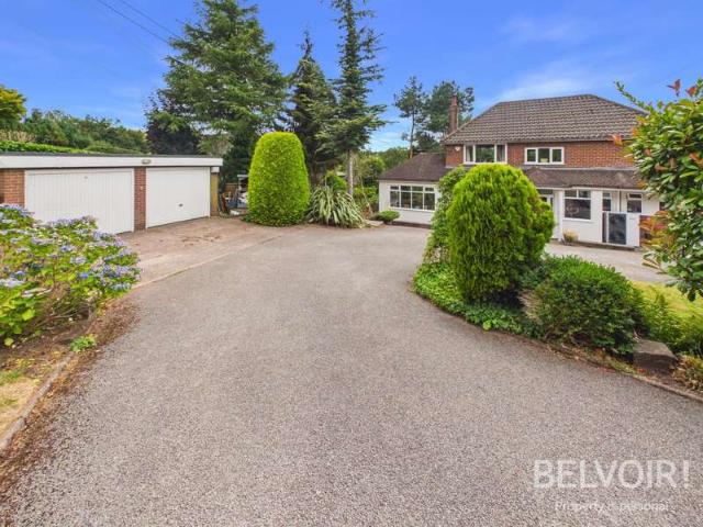 4 Bedroom Detached House