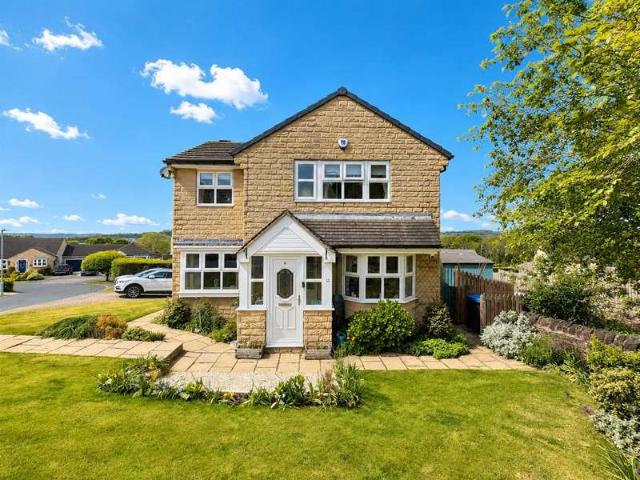 4 Bedroom Detached House