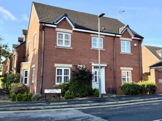 4 Bedroom Detached House